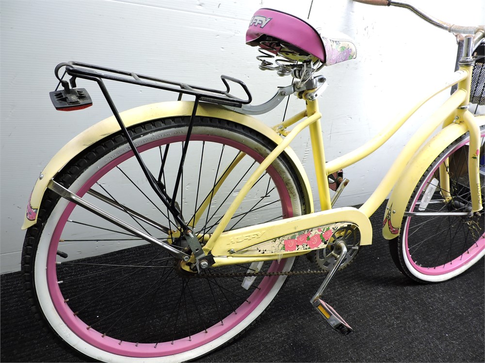 Yellow huffy cranbrook deals cruiser