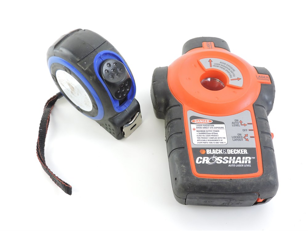 Police Auctions Canada Black Decker Crosshair 90 Auto Laser