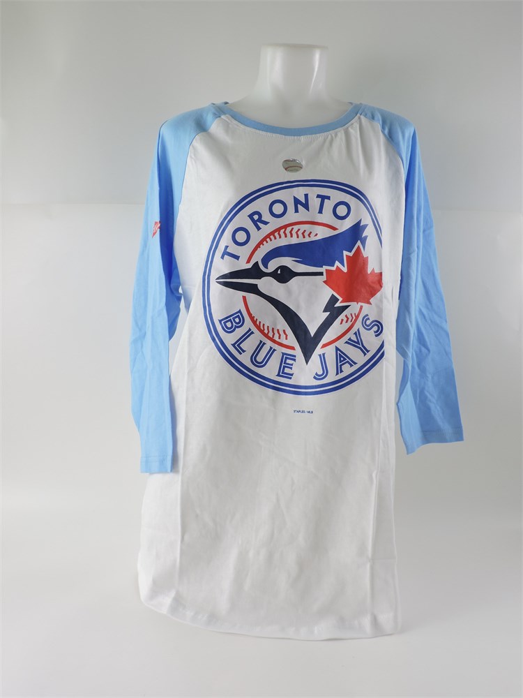 Police Auctions Canada - Budweiser Toronto Blue Jays 3/4 Sleeve