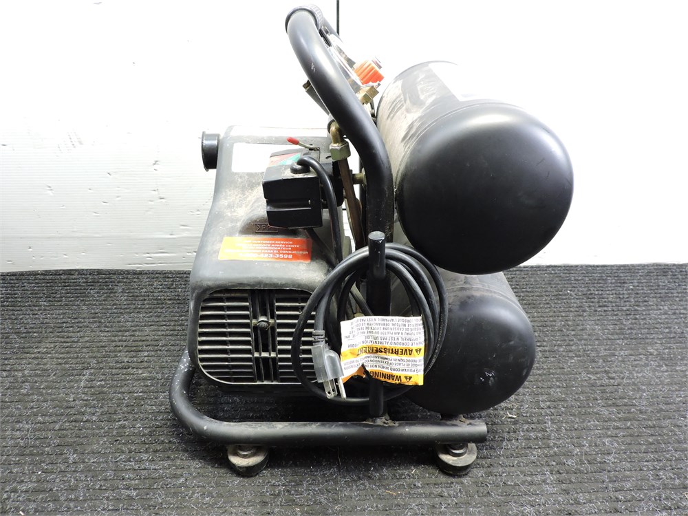 Police Auctions Canada - Energy Cube 8595 Power Pack/Air Compressor/Radio  (243467A)