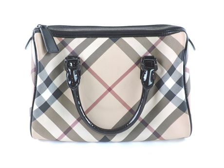 Sold at Auction: Burberry Signed Pink Plaid Purse
