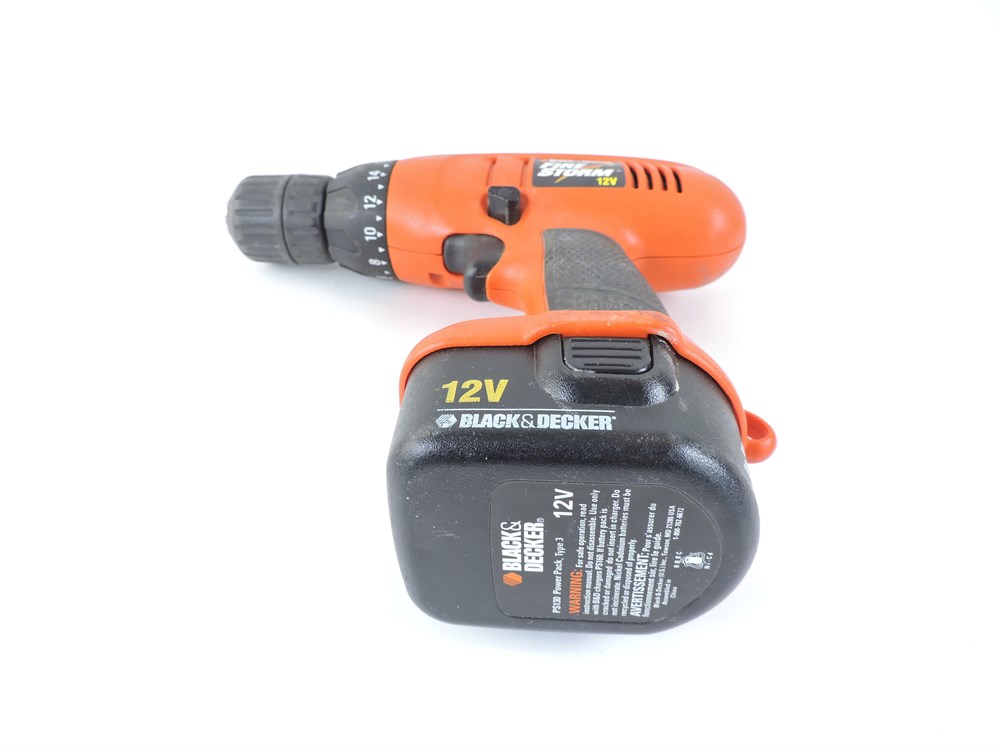 Sold at Auction: Black and Decker Firestorm 12v Cordless drill