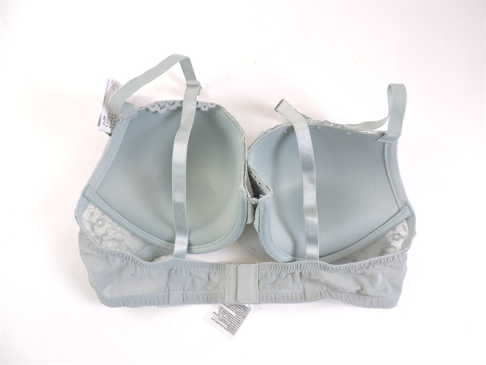 Police Auctions Canada - H&M Women's Underwire Lace Bras (34B/38B