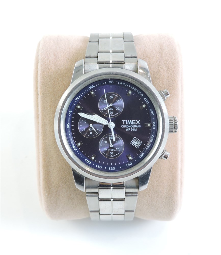 Timex SR927 Stainless Steel - Police Auctions Canada