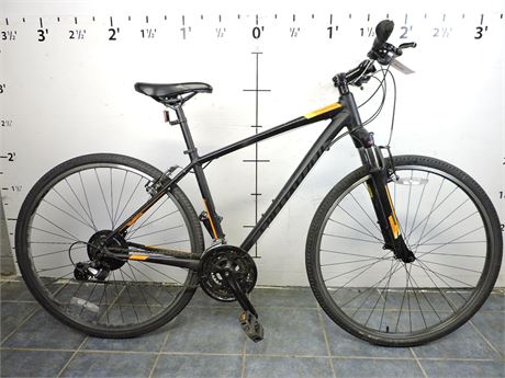 Police Auctions Canada Specialized Crosstrail 24 Speed Front