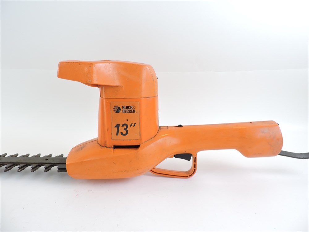 Police Auctions Canada Black Decker 8114 04 13