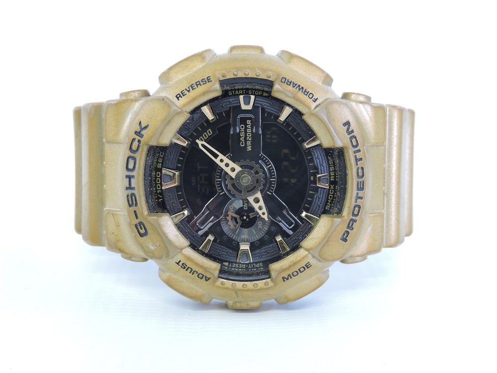 Police Auctions Canada - Men's Casio G-Shock Gold Tone Silicone 