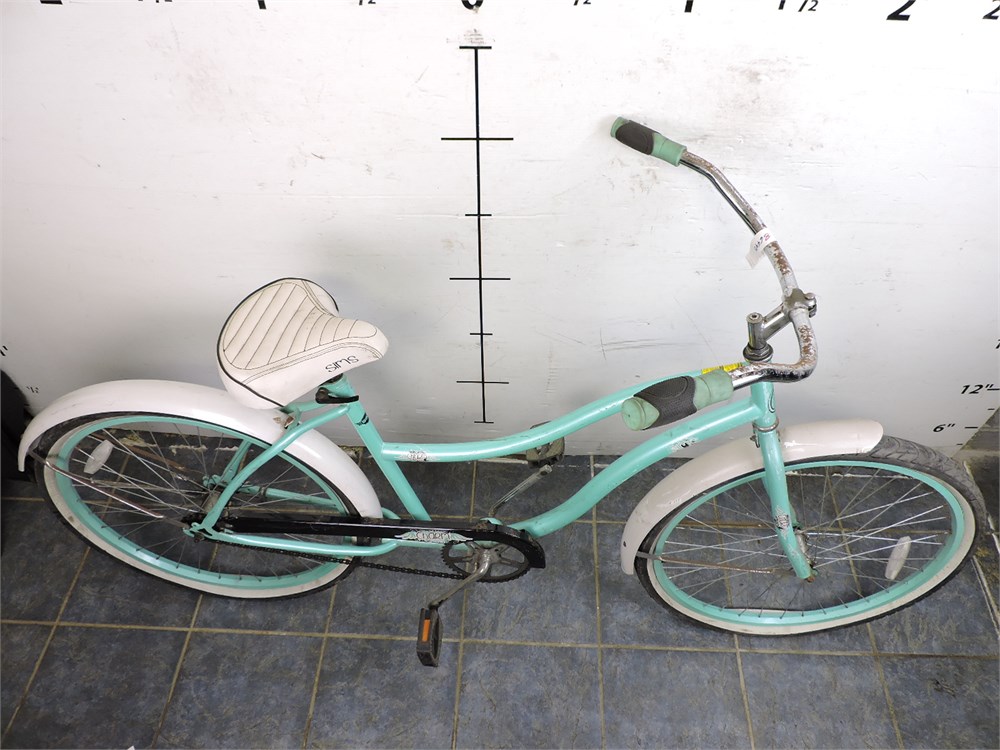 Sims charm deals cruiser bike