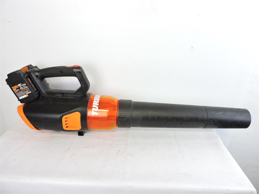 Police Auctions Canada Worx Turbine WG585 40V Cordless Leaf