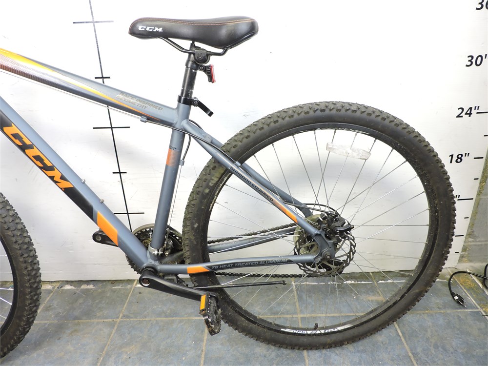 Police Auctions Canada CCM 29er 21 Speed FS F R Disc Bike 281150D