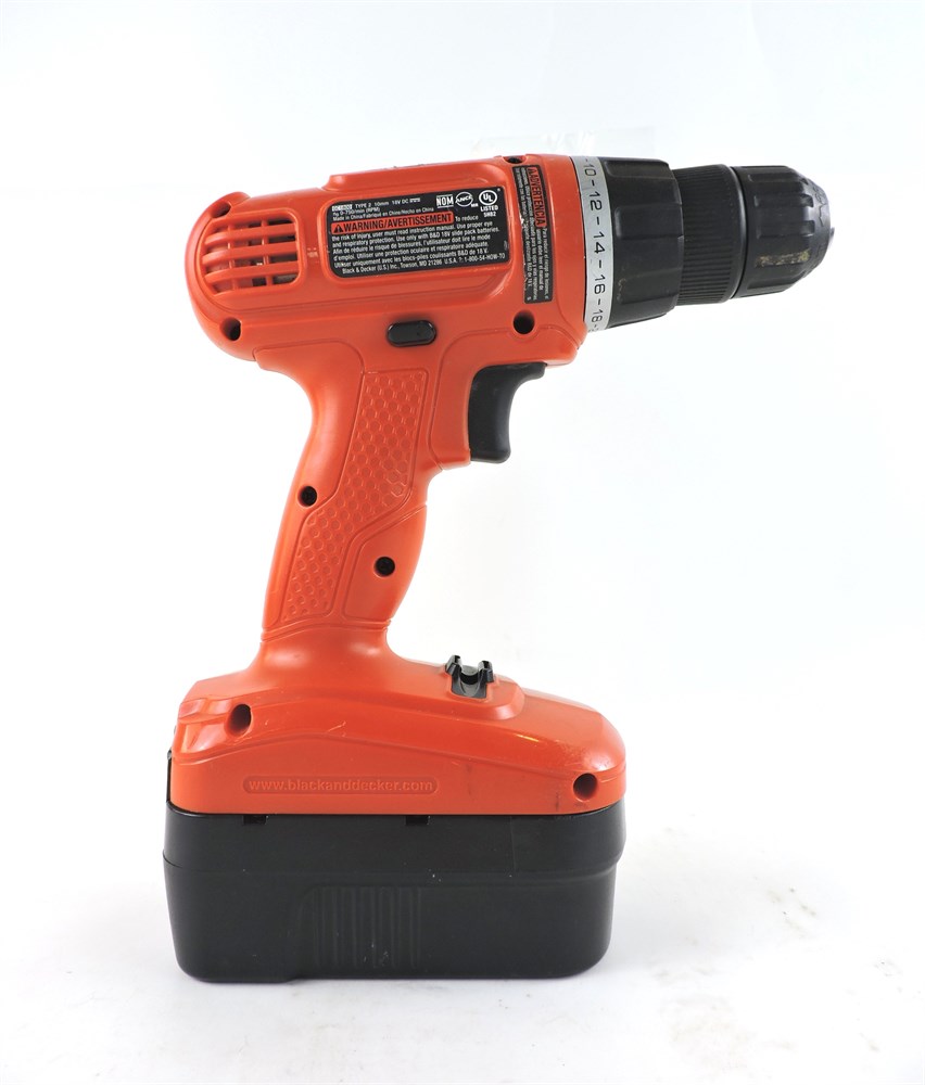 Police Auctions Canada Black and Decker GC1800 Cordless 18V