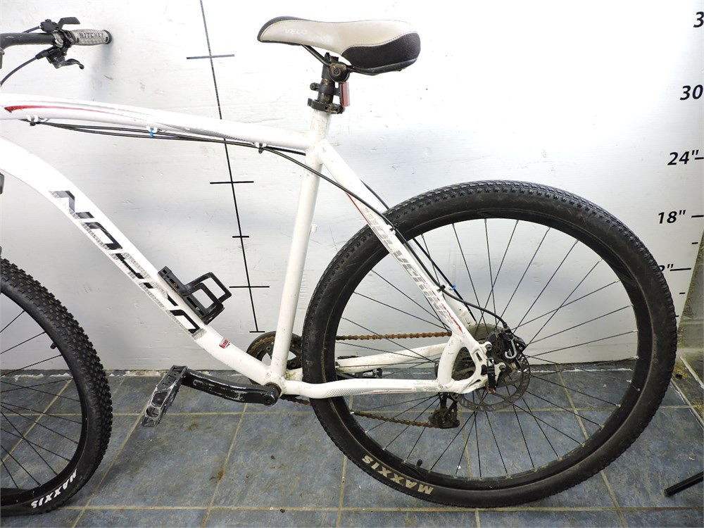 Police Auctions Canada Norco Wolverine 9 Speed FS F R Disc