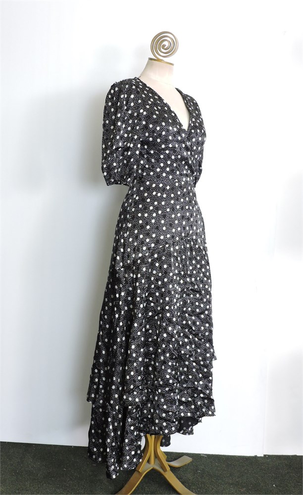 Hugo boss deals polka dot dress