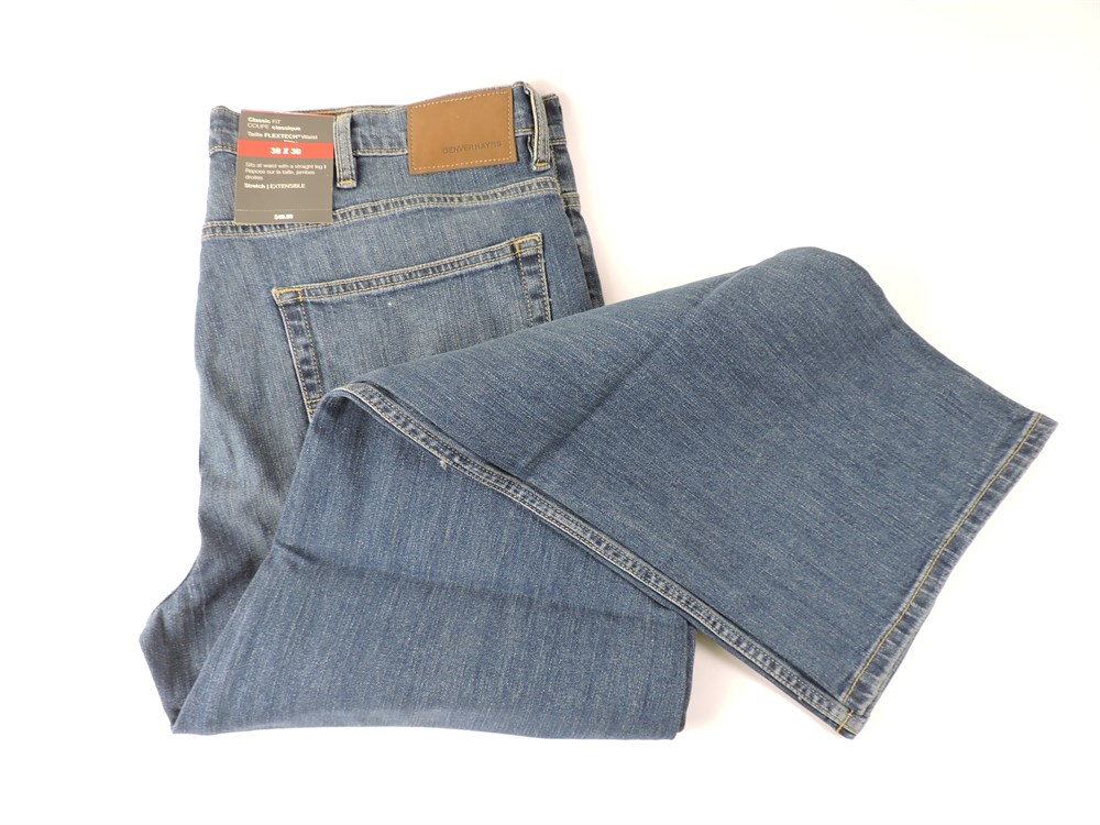 Police Auctions Canada - Men's Denver Hayes Classic Fit Flextech Denim Jeans  - Size 38x30 (272977L)