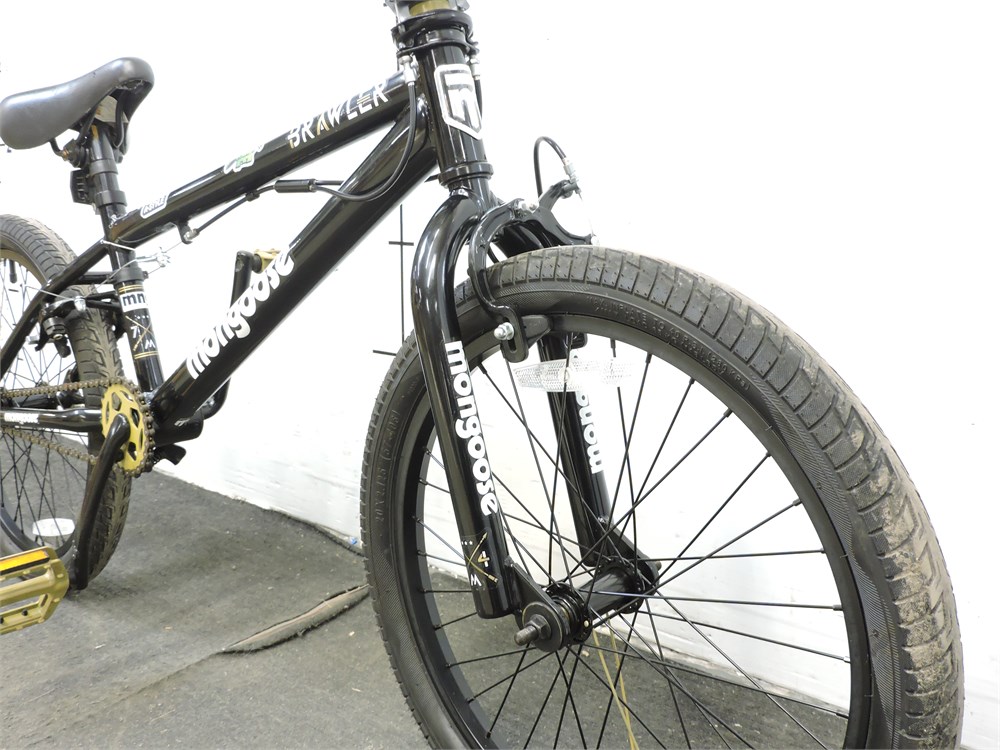 Police Auctions Canada - Mongoose Brawler BMX/Freestyle Bike (251666D)