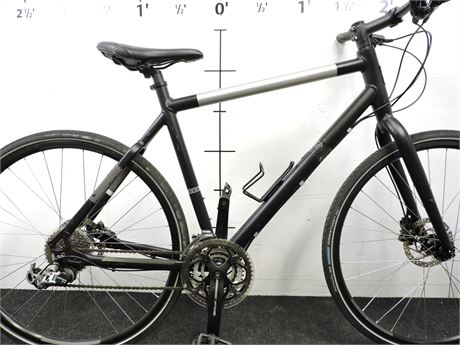 Giant seek 2024 bike