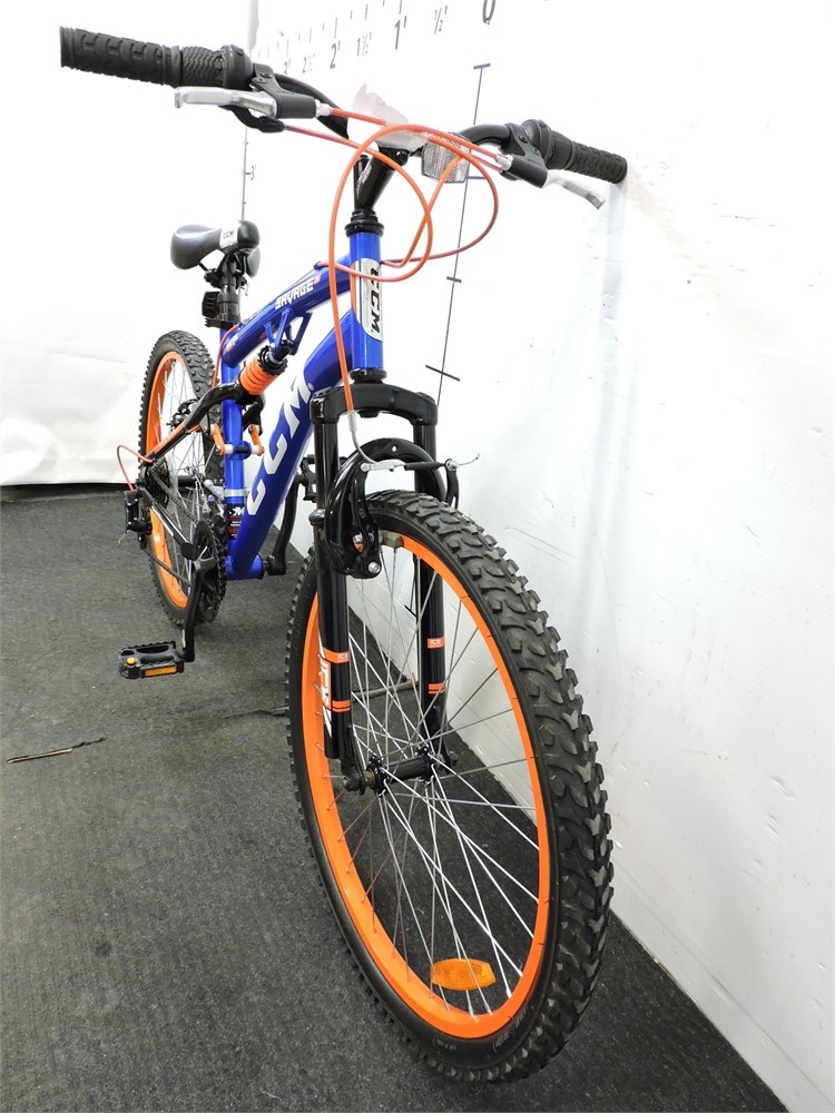 Police Auctions Canada Youth CCM Savage 21 Speed DS Bike 248421D