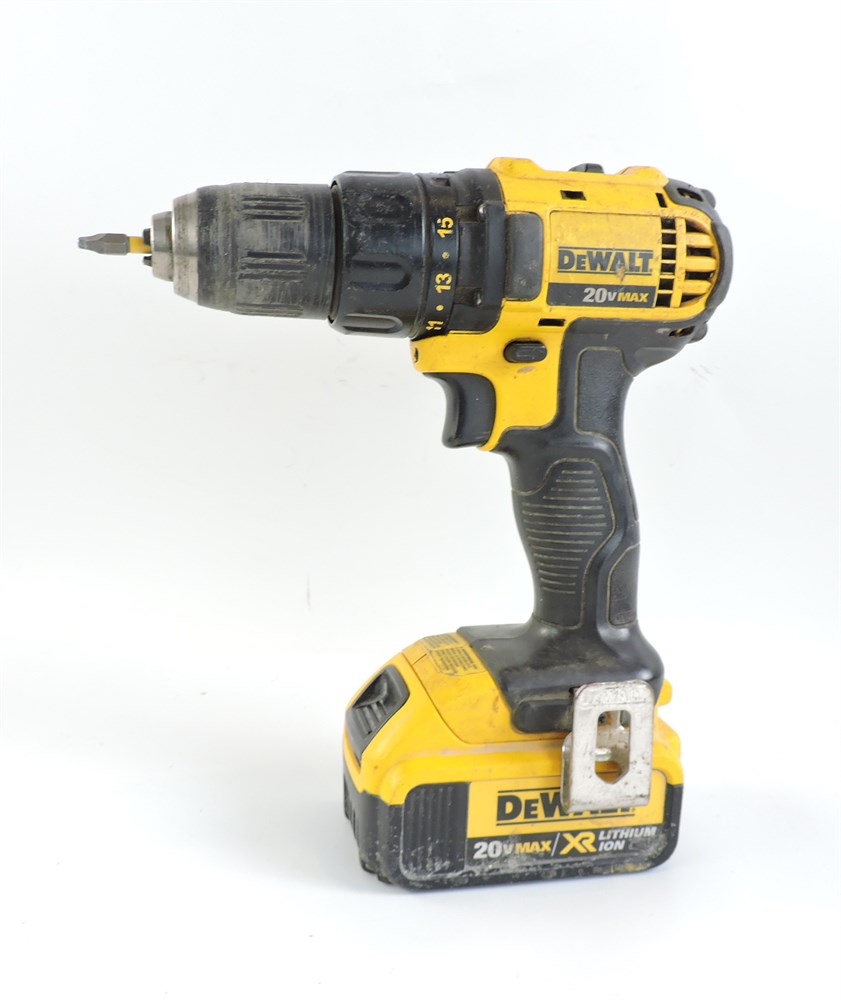 Police Auctions Canada DeWalt DCD780 20V Cordless 1 2