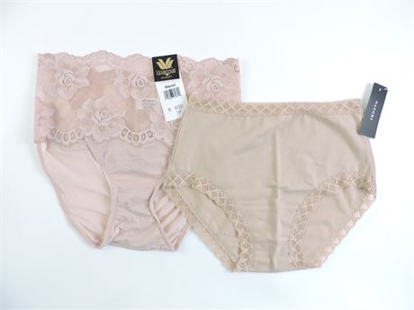 Police Auctions Canada - (2) Women's Assorted Panties: Wacoal