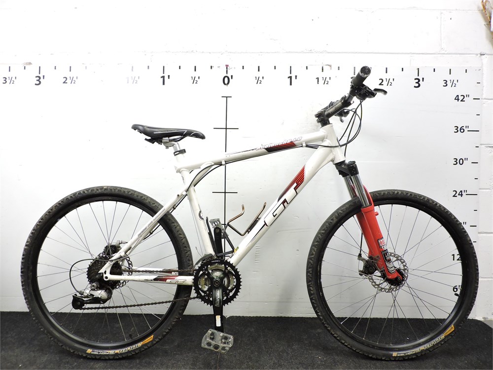 Police Auctions Canada GT Avalanche 1.0 27 Speed FS Disc Bike 235067D