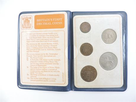 1968 Britain's First Decimal 5-Piece Coin Set  (249621C)