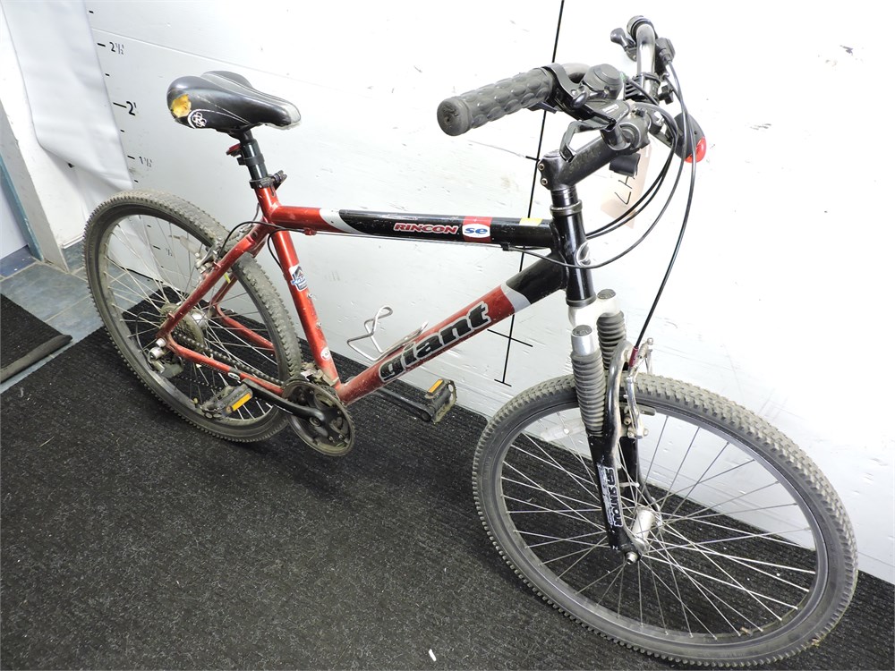 Police Auctions Canada Giant Rincon SE 21 Speed FS Bike 268053D