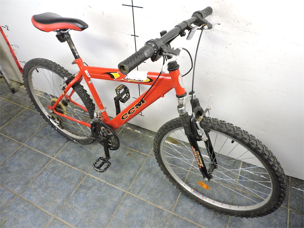 Police Auctions Canada CCM X Volt 18 Speed FS Bike 271124D