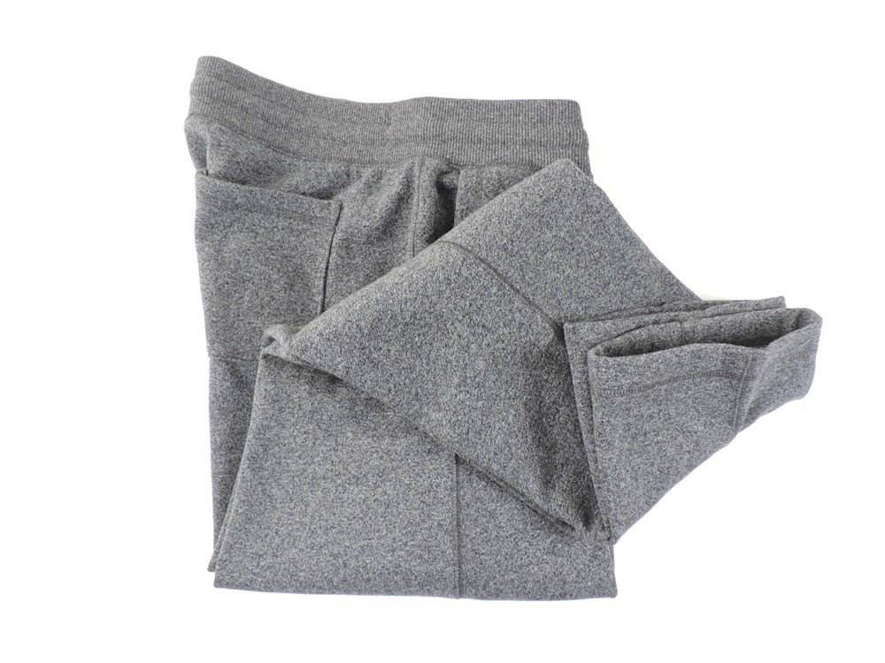 Men's Denver Hayes Modern Fit Sweatpants, Grey - Size L (516205L) - Police  Auctions Canada