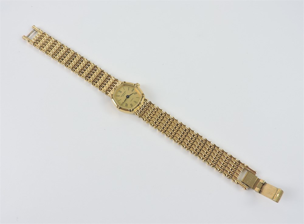 Police Auctions Canada - Raymond Weil 18K Gold Electroplated Wrist