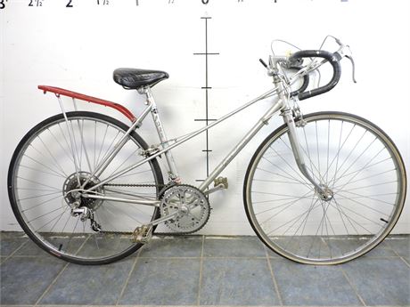 Police Auctions Canada Vintage Fuji Gran Tourer 12 Speed Bike