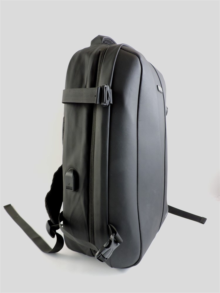 Police Auctions Canada - Lulugao Anti-Theft USB Laptop Backpack (281788L)