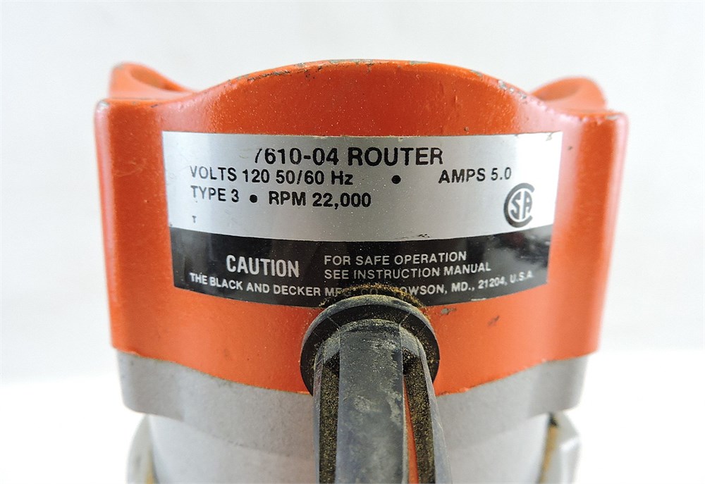 Police Auctions Canada - Black & Decker 7610-04 Corded 5A Router (235513A)