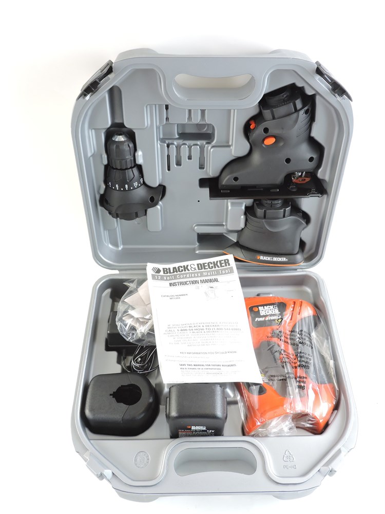 Black & Decker Fire Storm (MT1203) - 12V Cordless Multi-Tool Kit w