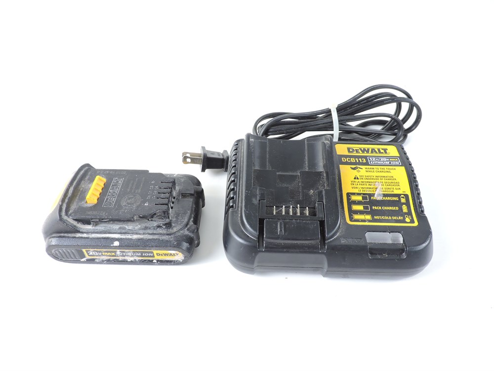 Dewalt dcb201 online charger