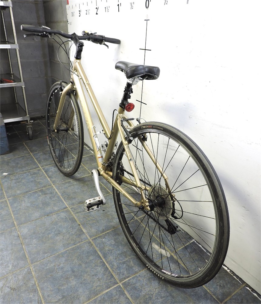 Police Auctions Canada Trek 7.3 FX 24 Speed Bike 275174D