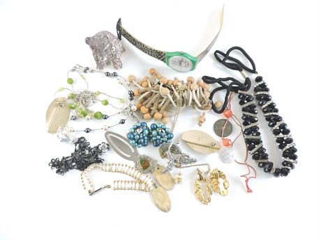 Property Bag Assorted Jewelry/Items (521538F)
