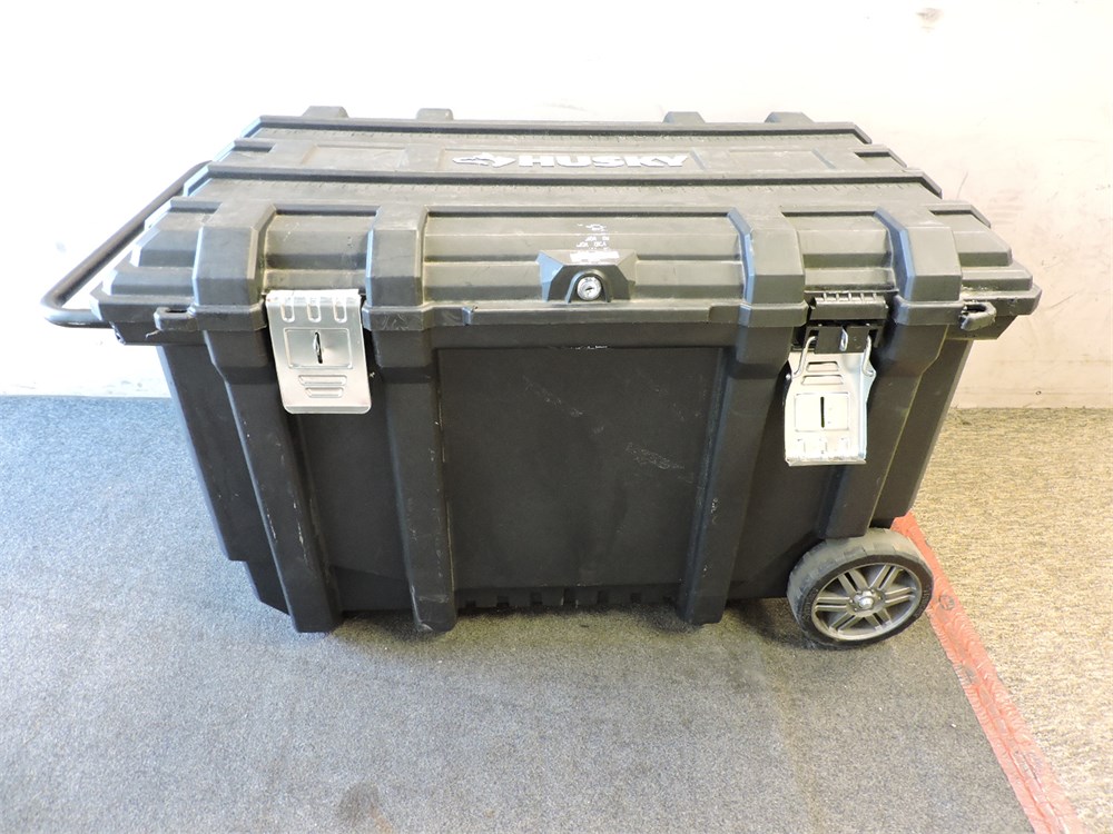 Husky 50 store gallon tool box