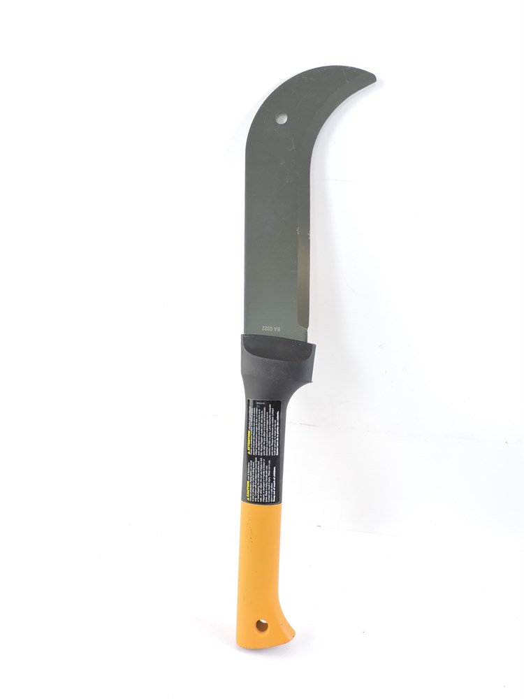 Police Auctions Canada - Fiskars 9 Brush Axe (277818A)