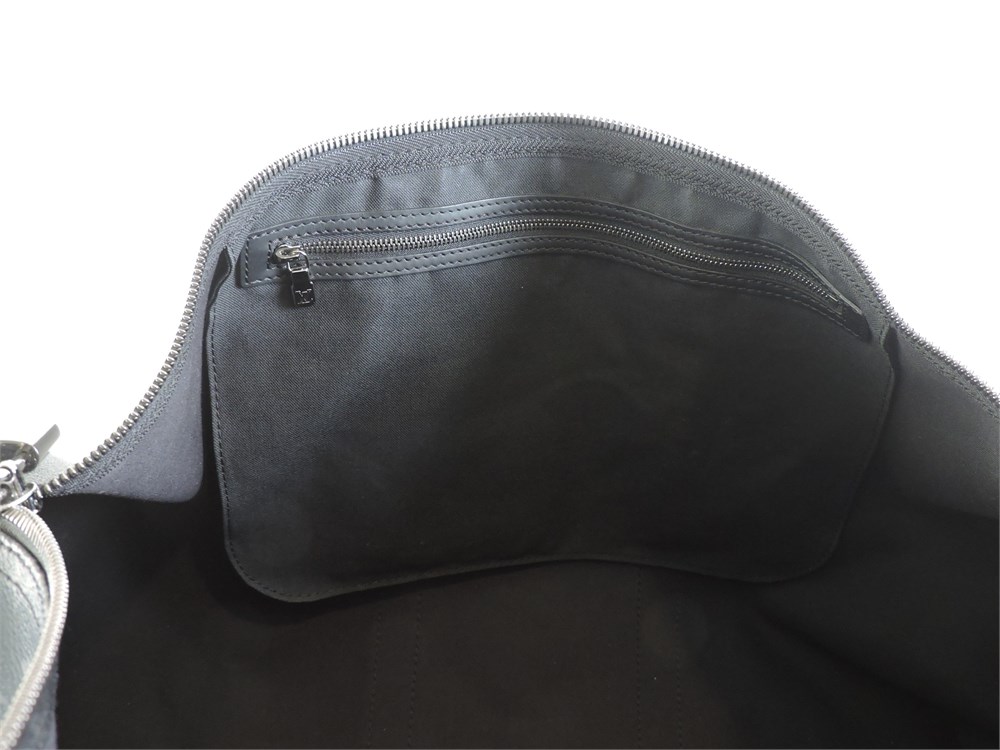 Police Auctions Canada - Louis Vuitton Keepall 55 Damier Graphite Canvas Bag  (514143L)