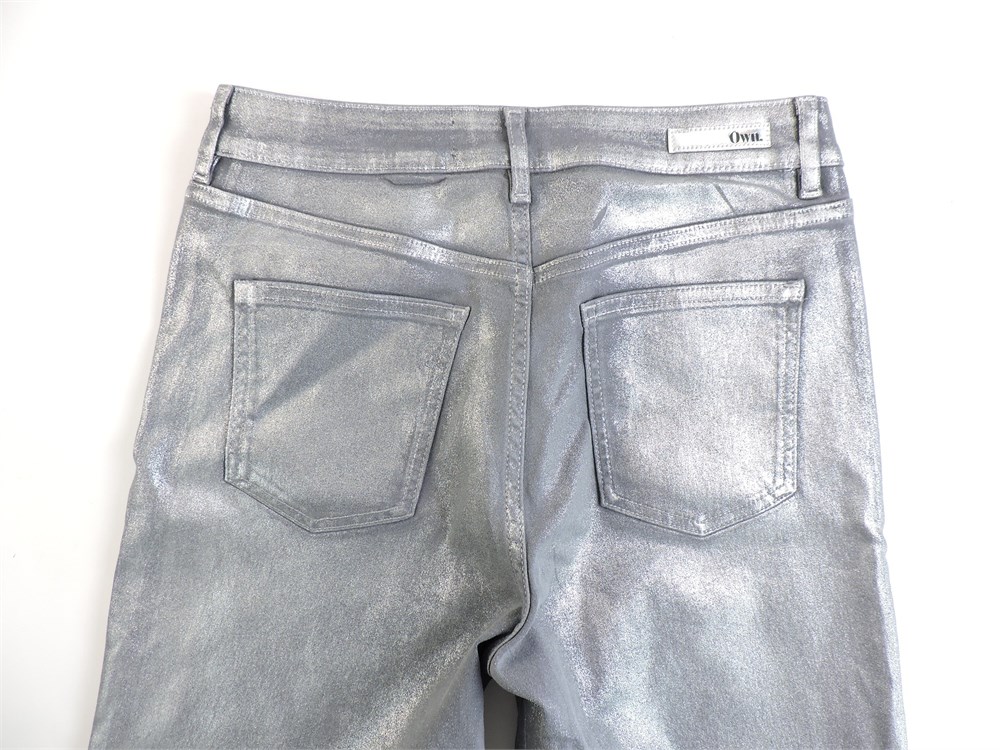 Police Auctions Canada - Women's Own Metallic Silver Denim Jeans - Size 30  (522272L)