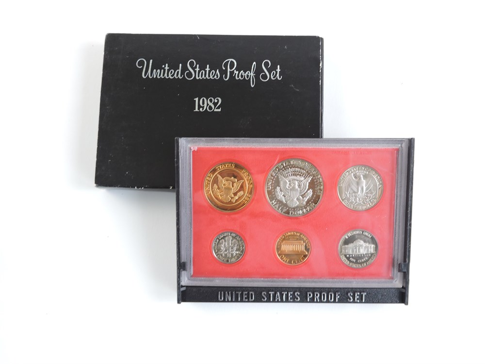 Police Auctions Canada 1982 United States 6 Piece Proof Coin Set