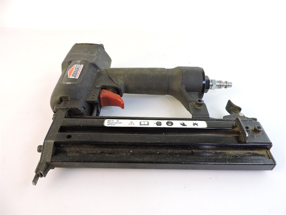 Police Auctions Canada - Jobmate 58-8439-4 Air-Powered Brad Nailer