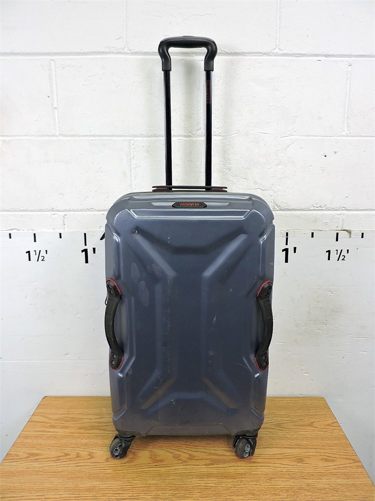 Police Auctions Canada - American Tourister Cargo Max 25