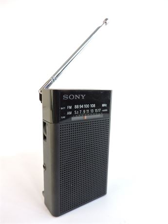 ICF-P27  Radio portátil Sony AM/FM horizontal