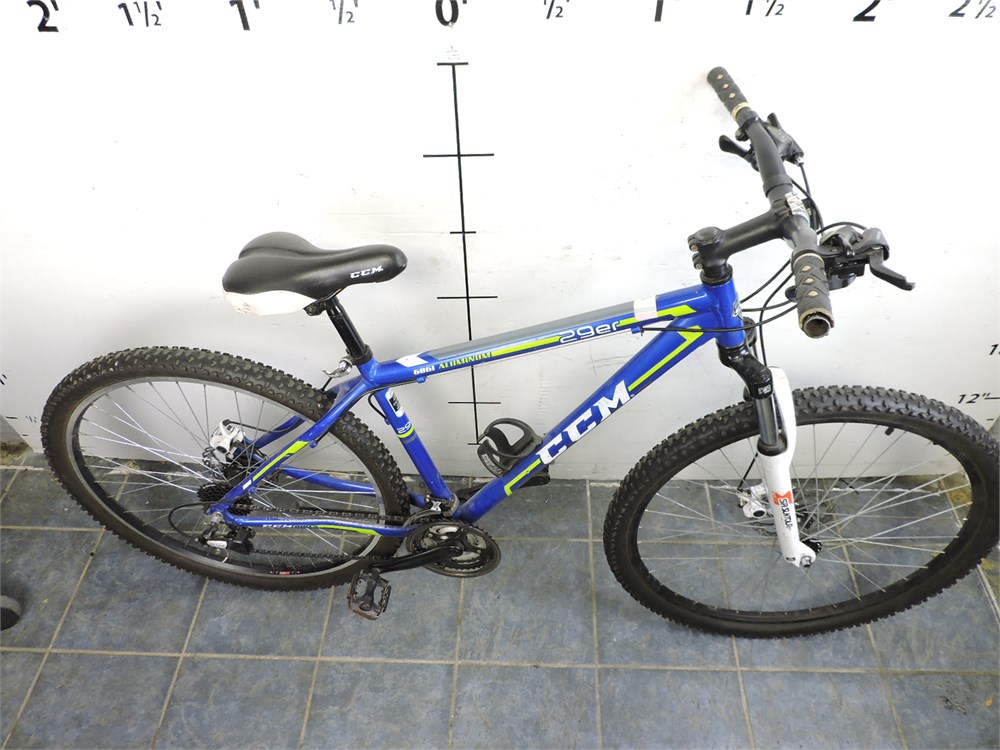 Police Auctions Canada CCM 29er 21 Speed FS F R DISC Bike 278585D