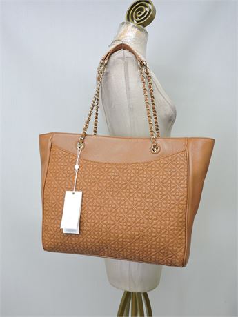 Police Auctions Canada - Tory Burch Bryant East West Leather Tote (238679L)