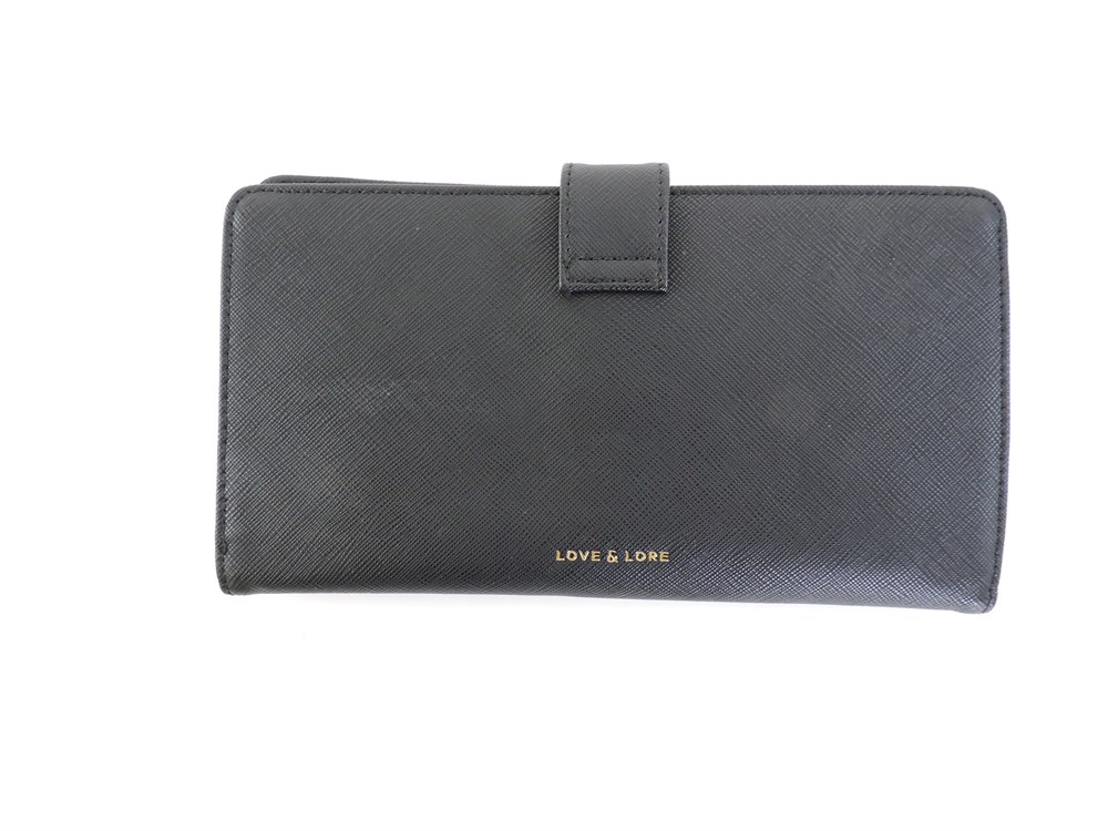 Police Auctions Canada - Love & Lore Travel Docs Wallet (236152L)