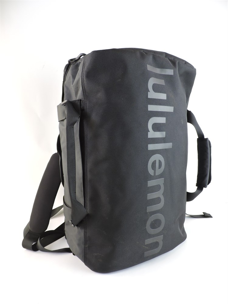 Lululemon para duffle discount travel