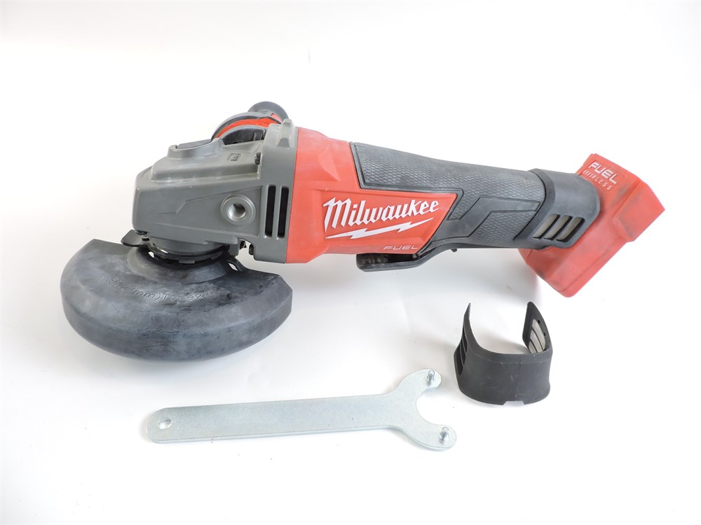 Milwaukee m18 deals fuel grinder 2780