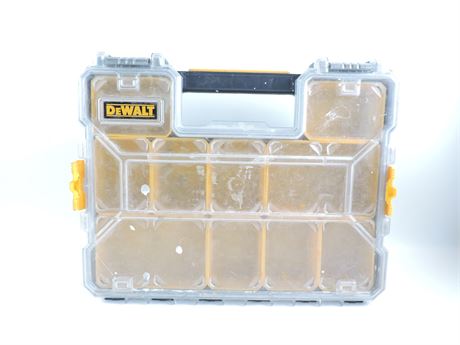 Police Auctions Canada - DeWalt DWST14825 Clear Lid Small Parts Organizer  Case (284328A)